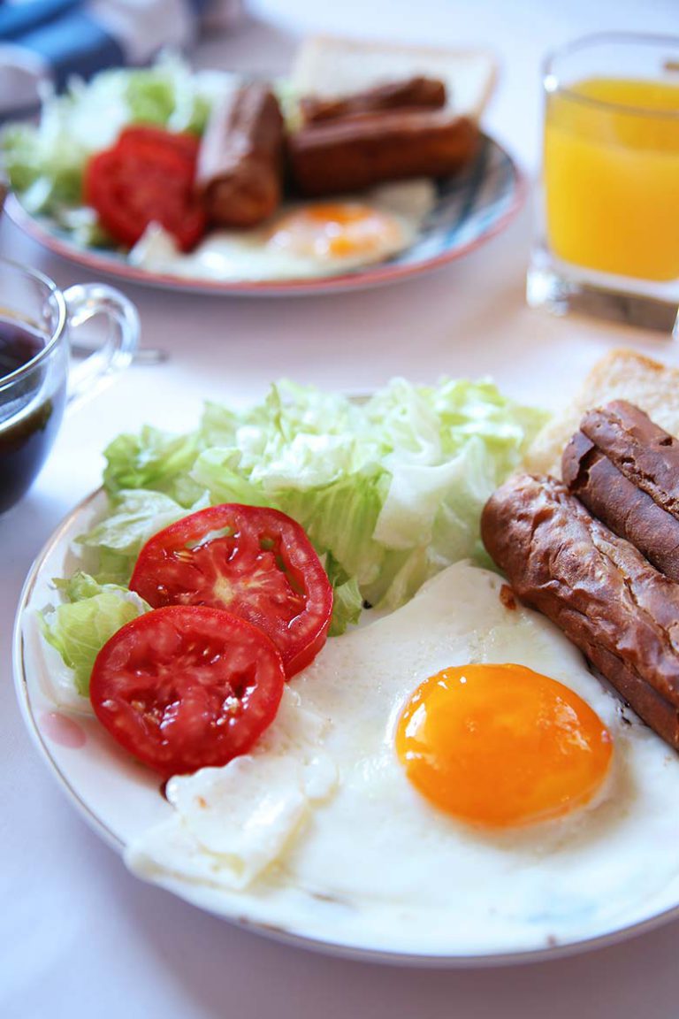 Sausage and Egg Recipe (Easy English Breakfast)