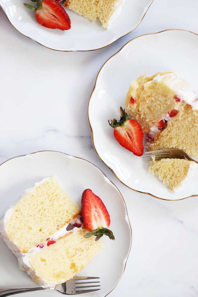 Simple and Easy Sponge Cake Recipe