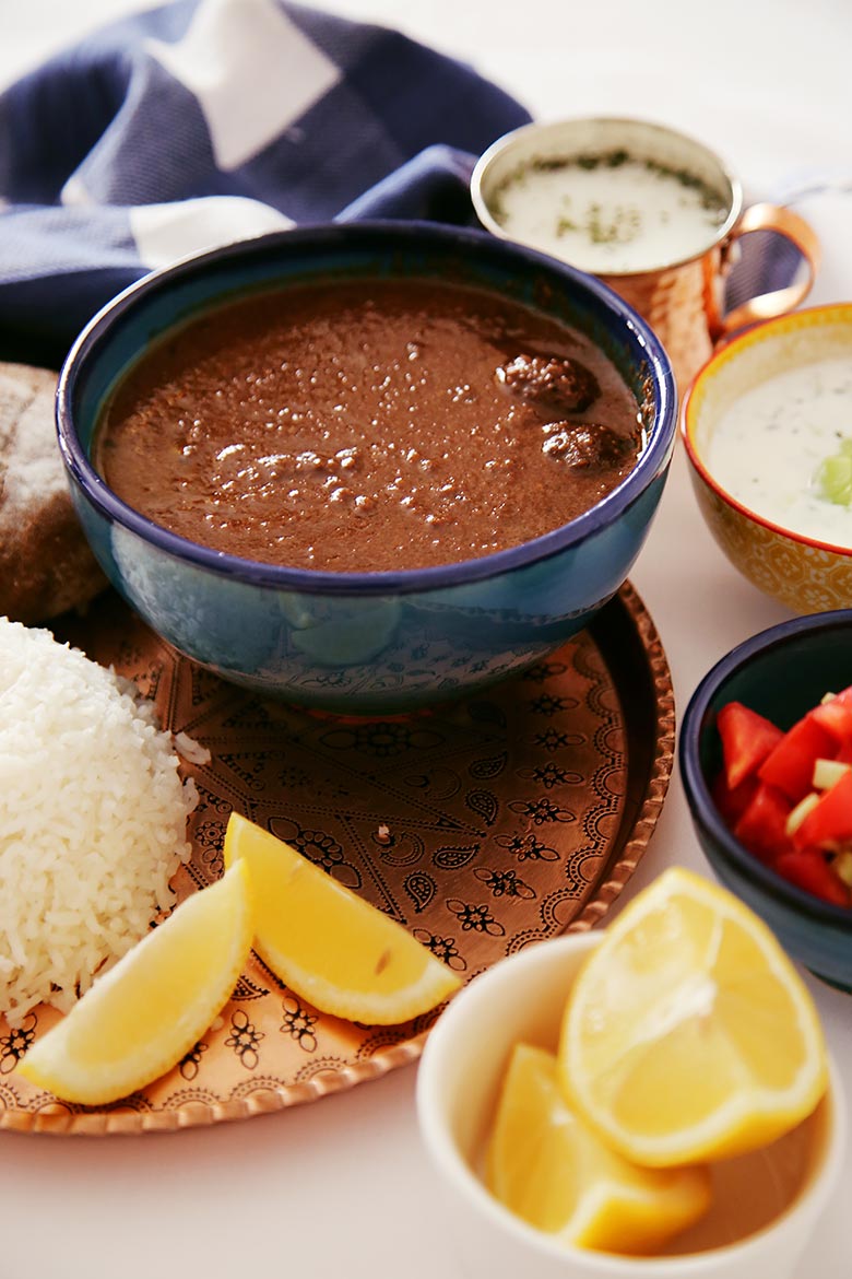 Fesenjan Recipe (Fesenjoon) Pomegranate Walnut Stew