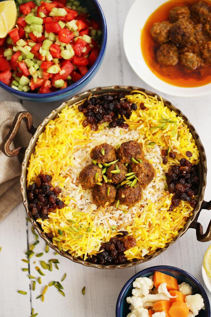 Persian Raisin Rice Reshteh Polo Recipe (Persian Rice And Noodle Pilaf)