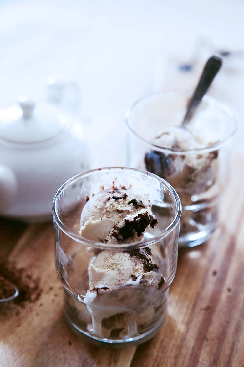 Affogato Dessert Recipe (Italian Ice Cream and Coffee)