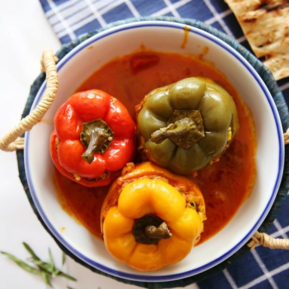 Dolmeh Felfel Recipe (Persian Stuffed Bell Peppers)