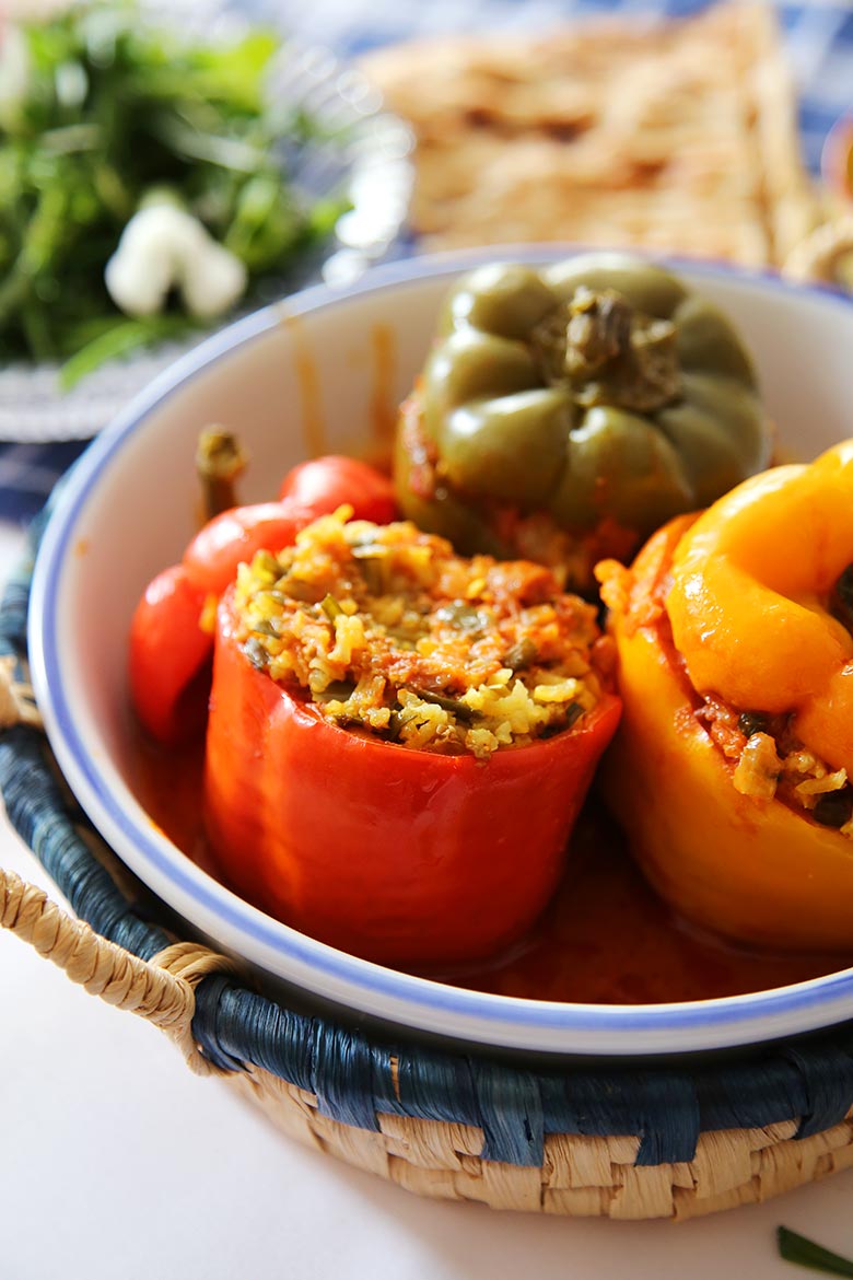 Dolmeh Felfel Recipe (Persian Stuffed Bell Peppers)