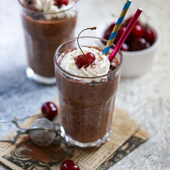 Chocolate Cherry Smoothie