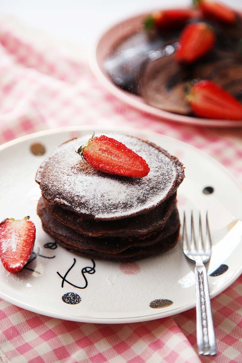 Simple and Easy Chocolate Pancake Recipe