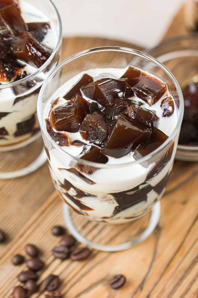 Coffee Jelly Recipe With Instant Coffee and Cream