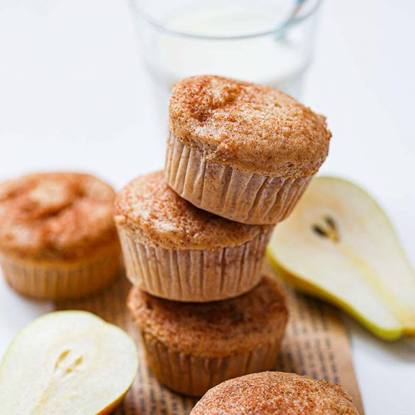 Spiced Pear Muffins Recipe