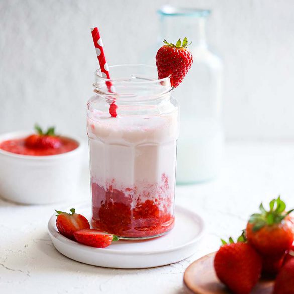 Korean Strawberry Milk