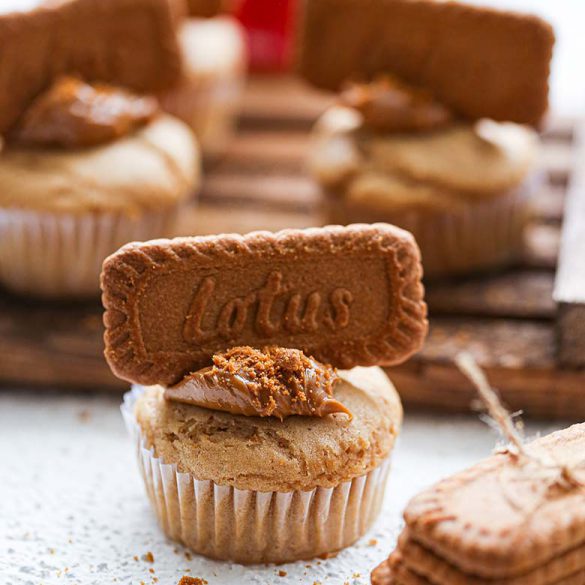 Lotus Biscoff Muffins Recipe