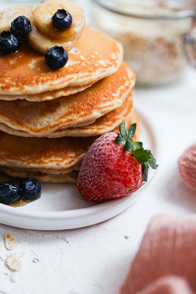 Easy Oatmeal Pancakes Recipe