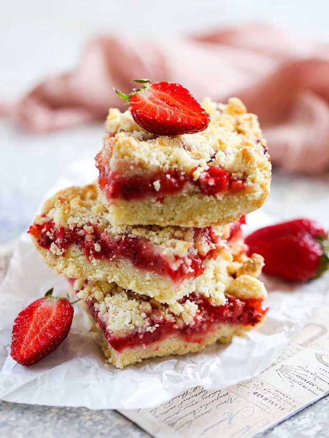 Strawberry Crumble Bars Recipe