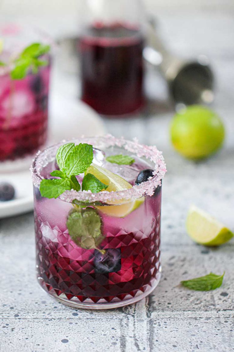 Blueberry Mojito Mocktail (Non-alcoholic)