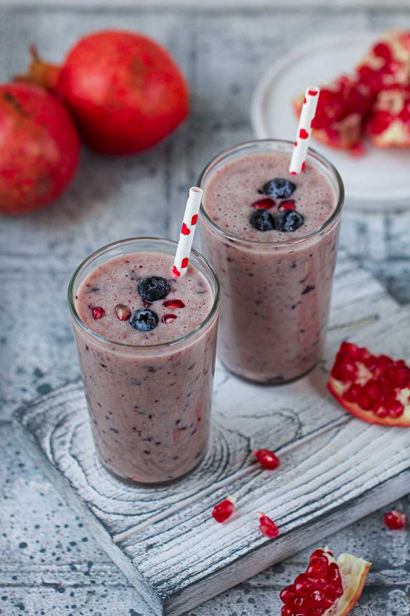 Blueberry Pomegranate Smoothie Recipe