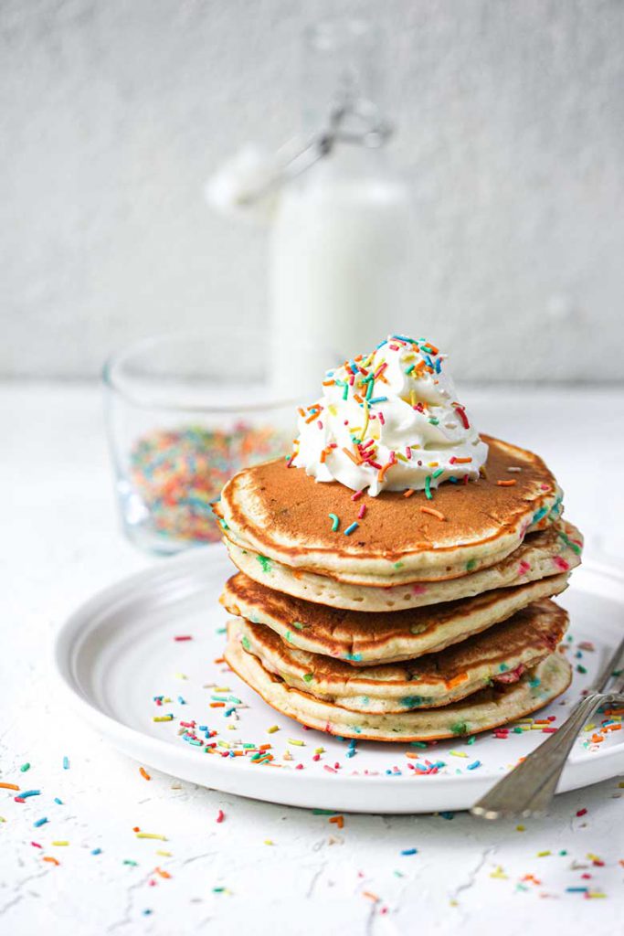 Birthday Cake Pancakes Recipe (Funfetti Pancakes From Scratch)