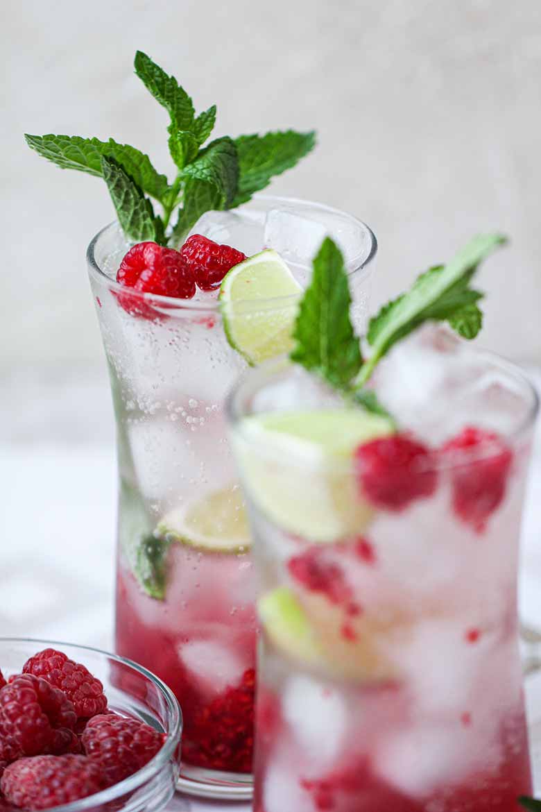Raspberry Mojito Mocktail Recipe