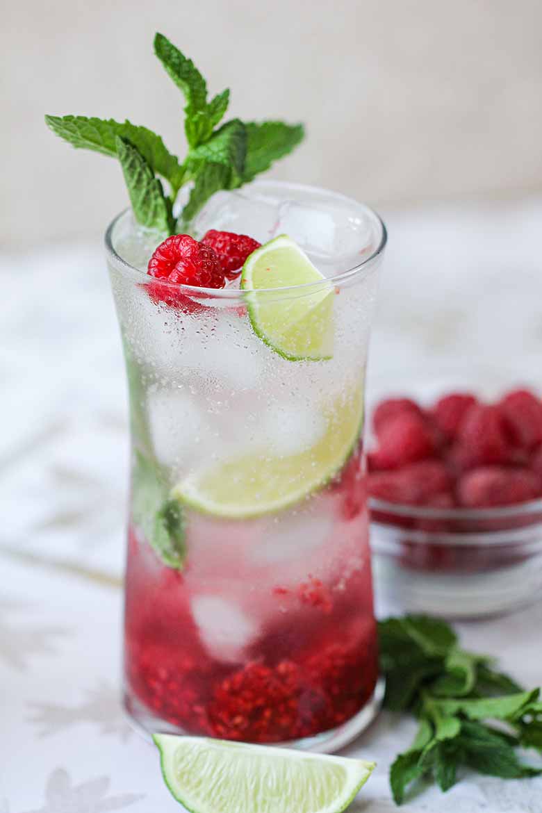 Raspberry Mojito Mocktail Recipe