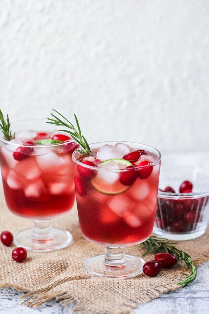 Cranberry Mocktail With Sprite (Non-Alcoholic Cranberry Cocktail)