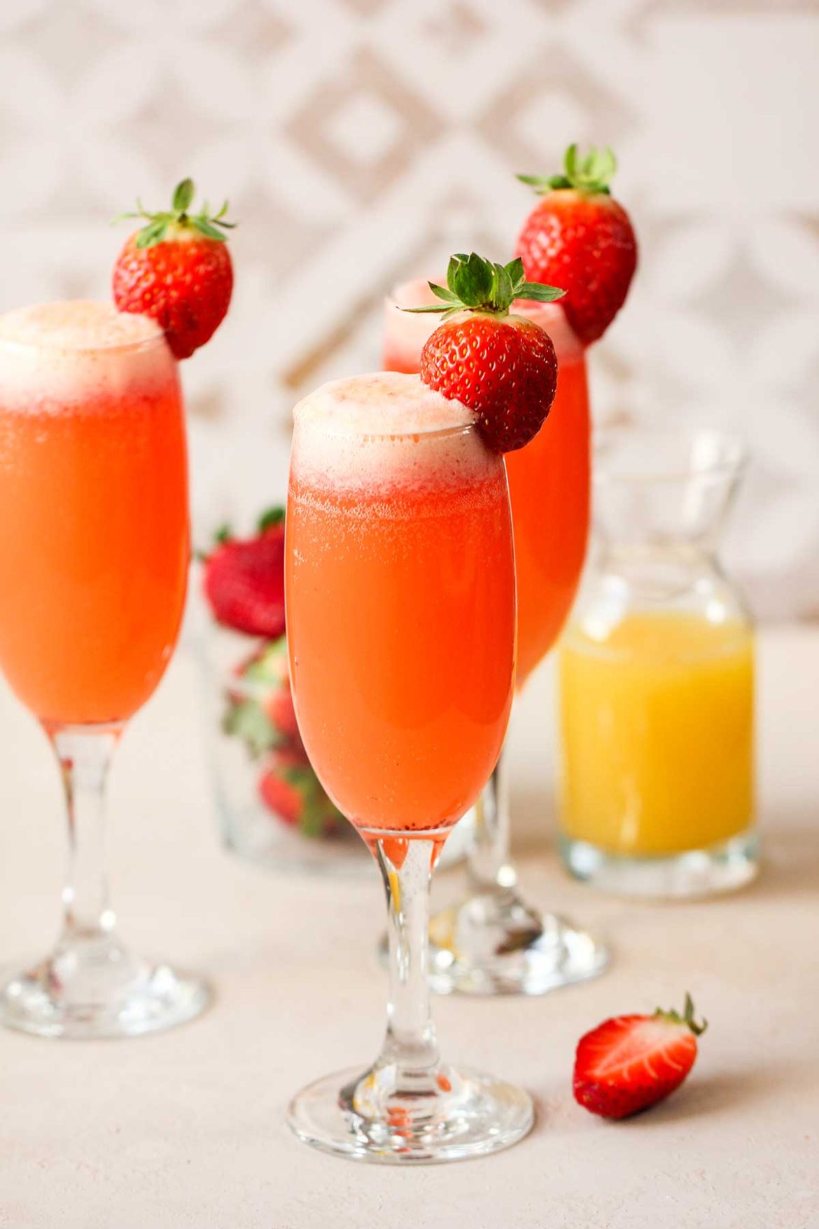 Non-alcoholic Strawberry Mimosa Mocktail